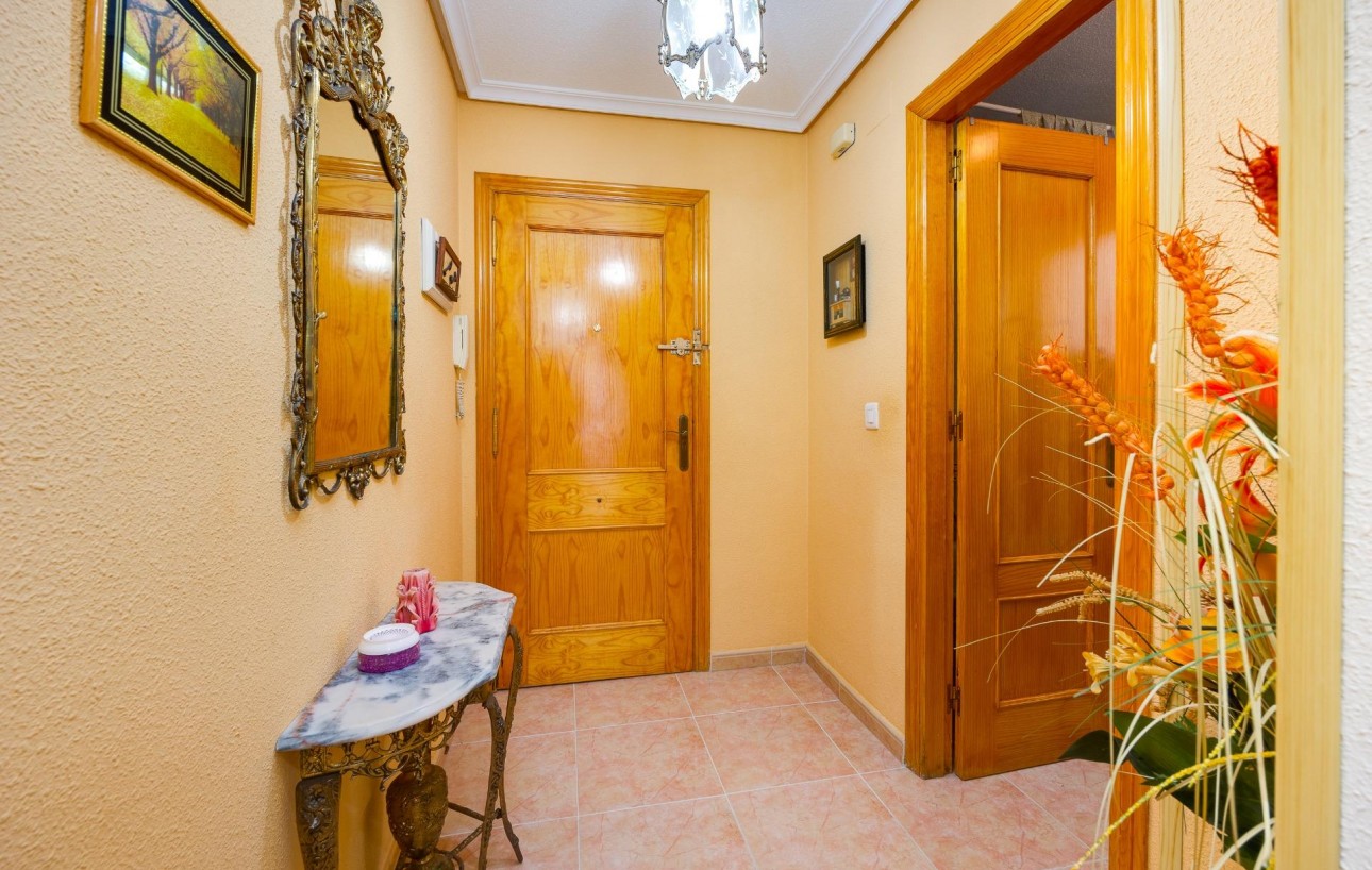 Revente - Appartement - Torrevieja - Habaneras