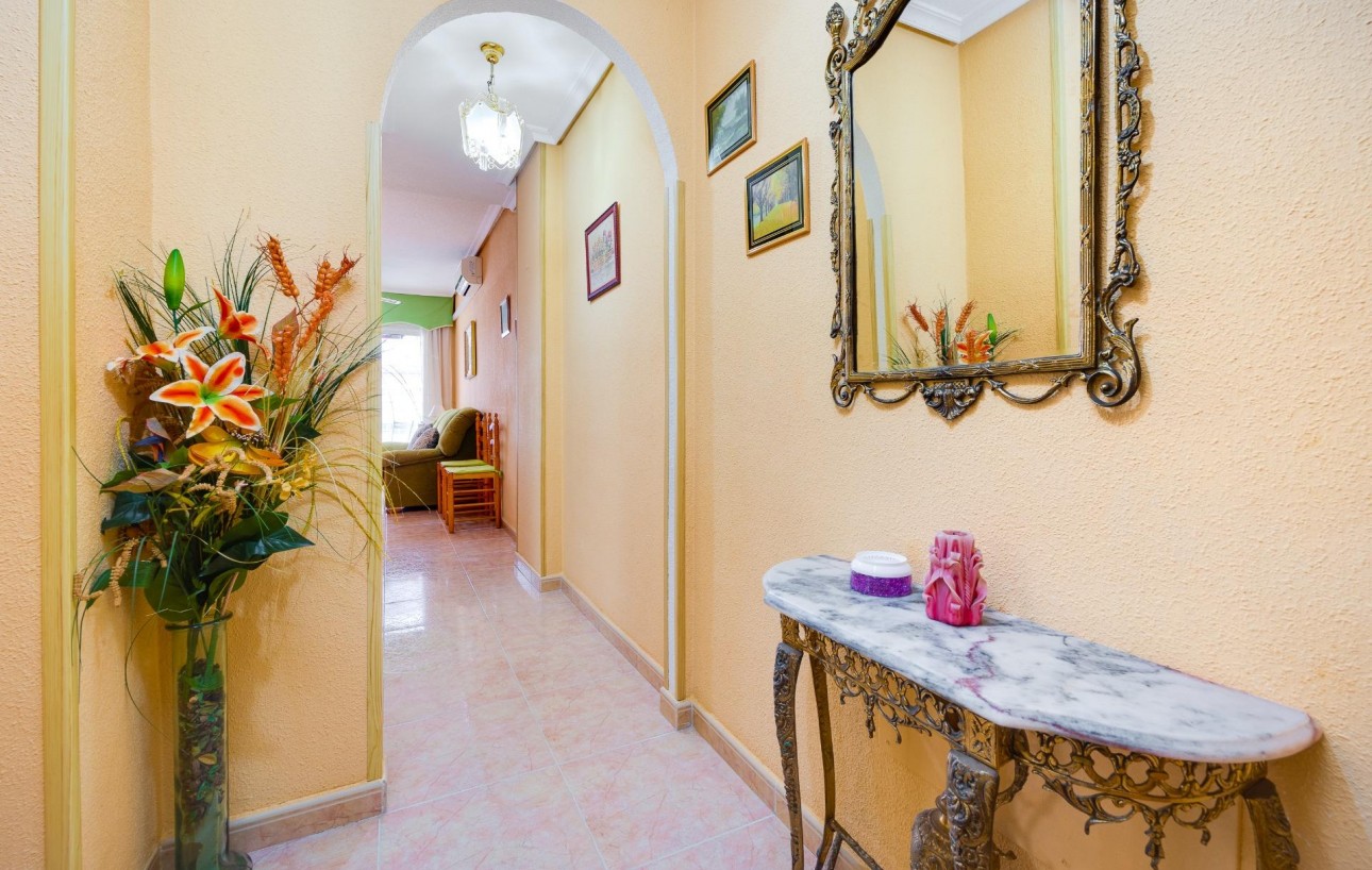 Revente - Appartement - Torrevieja - Habaneras