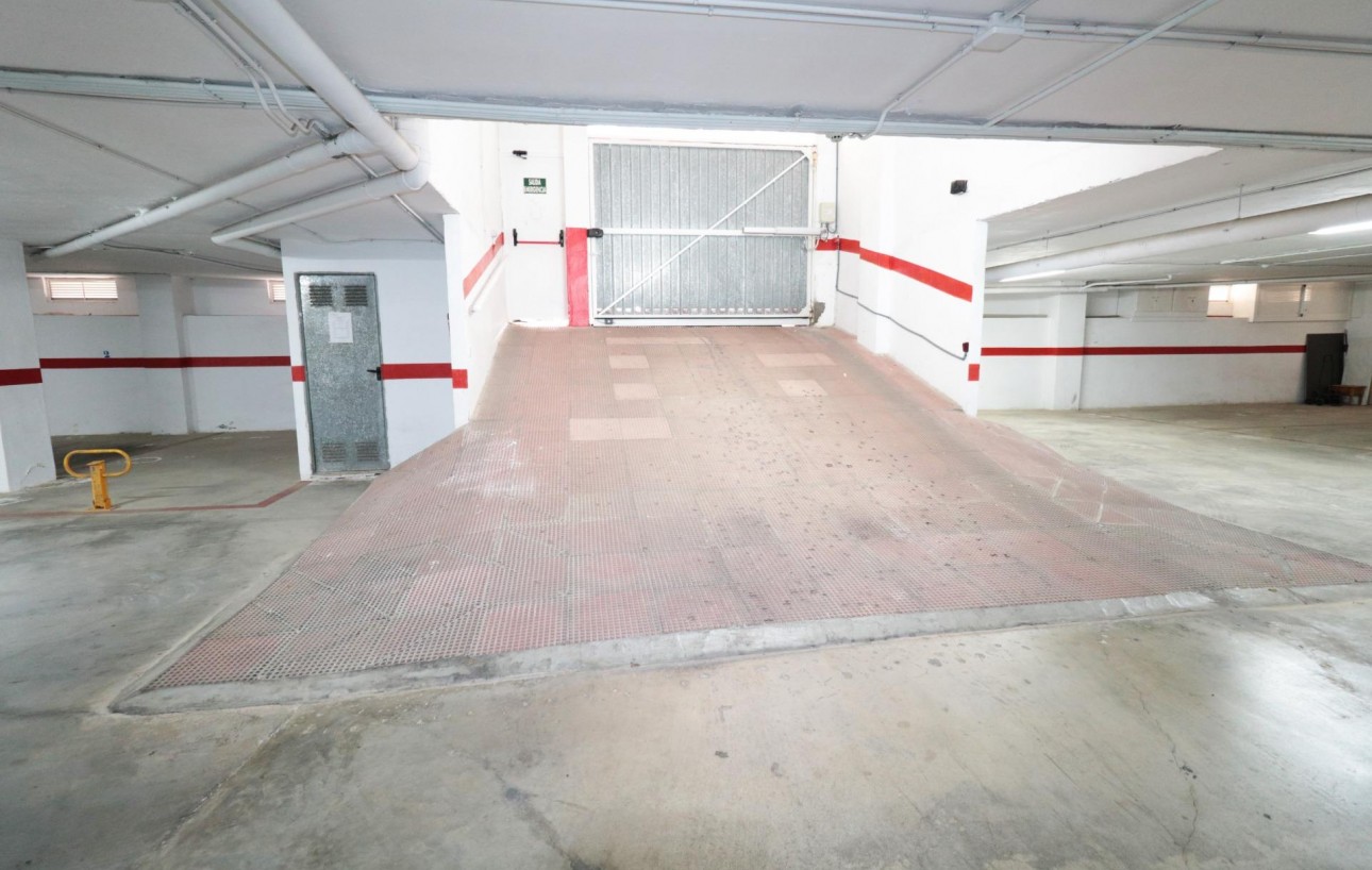 Resale - Wohnung - Torrevieja - Acequion