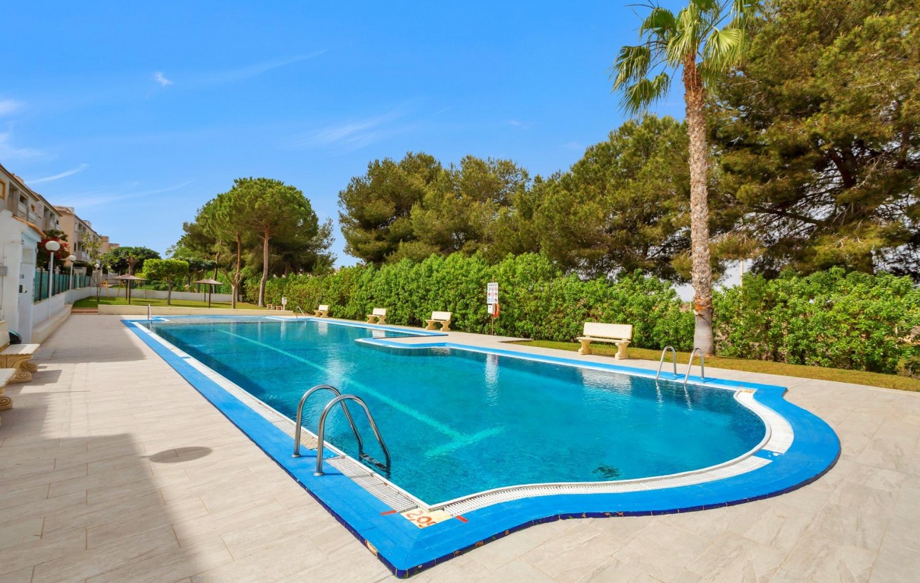Venta - Apartamento - Torrevieja - La Mata