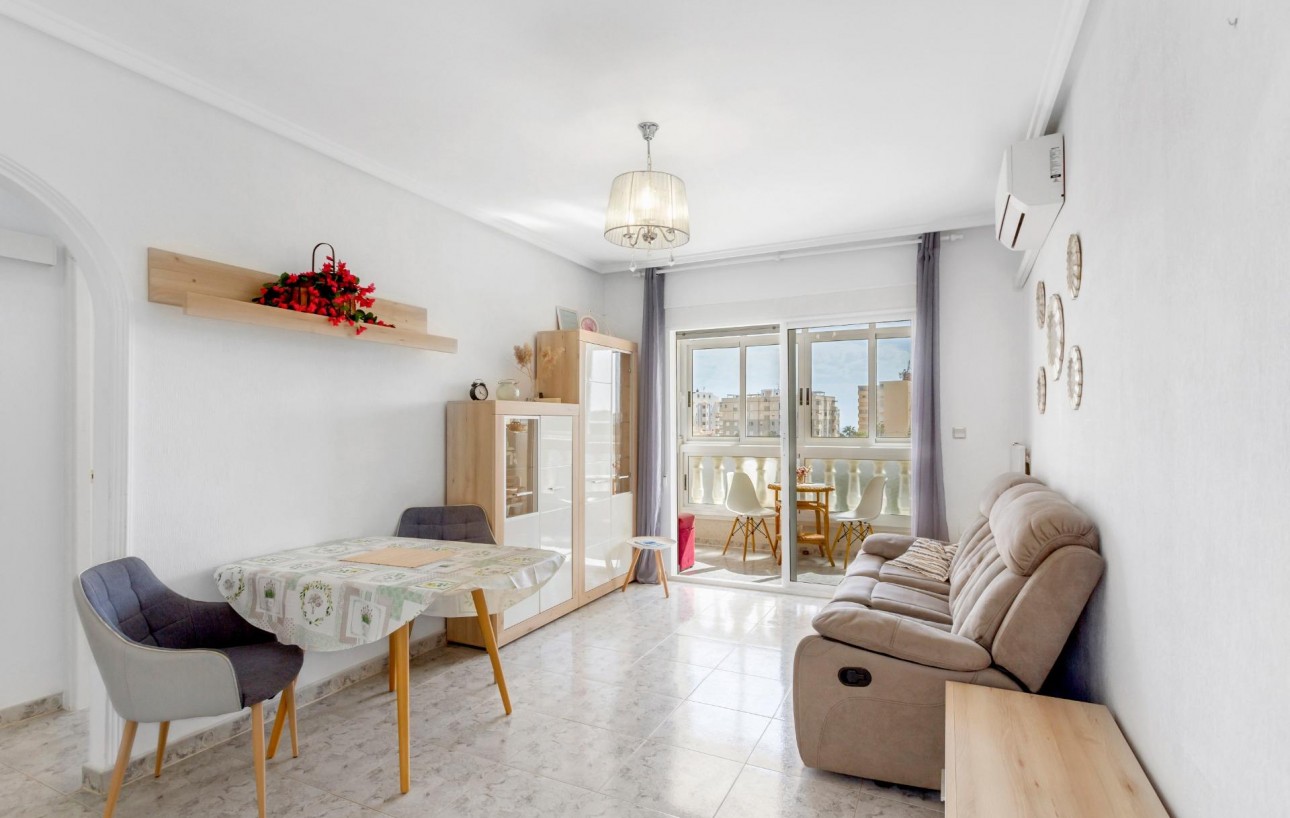 Venta - Apartamento - Torrevieja - La Mata