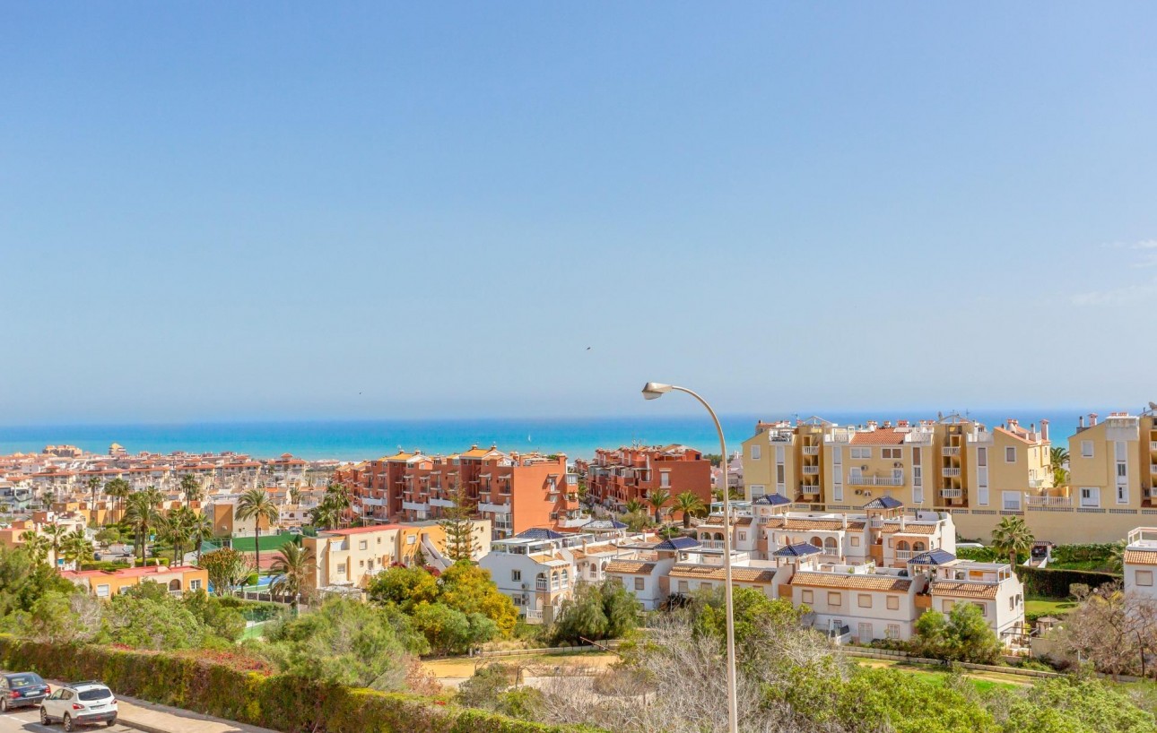 Venta - Apartamento - Torrevieja - La Mata