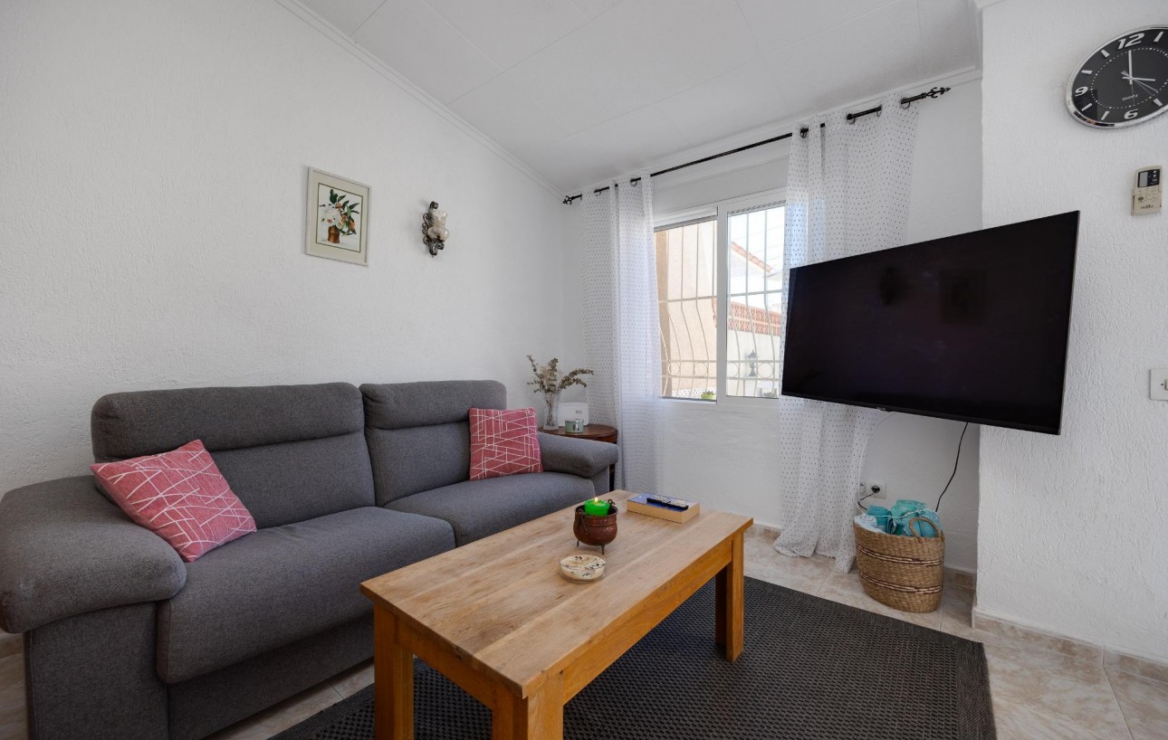 Resale - Chalet - Torrevieja - Los Angeles