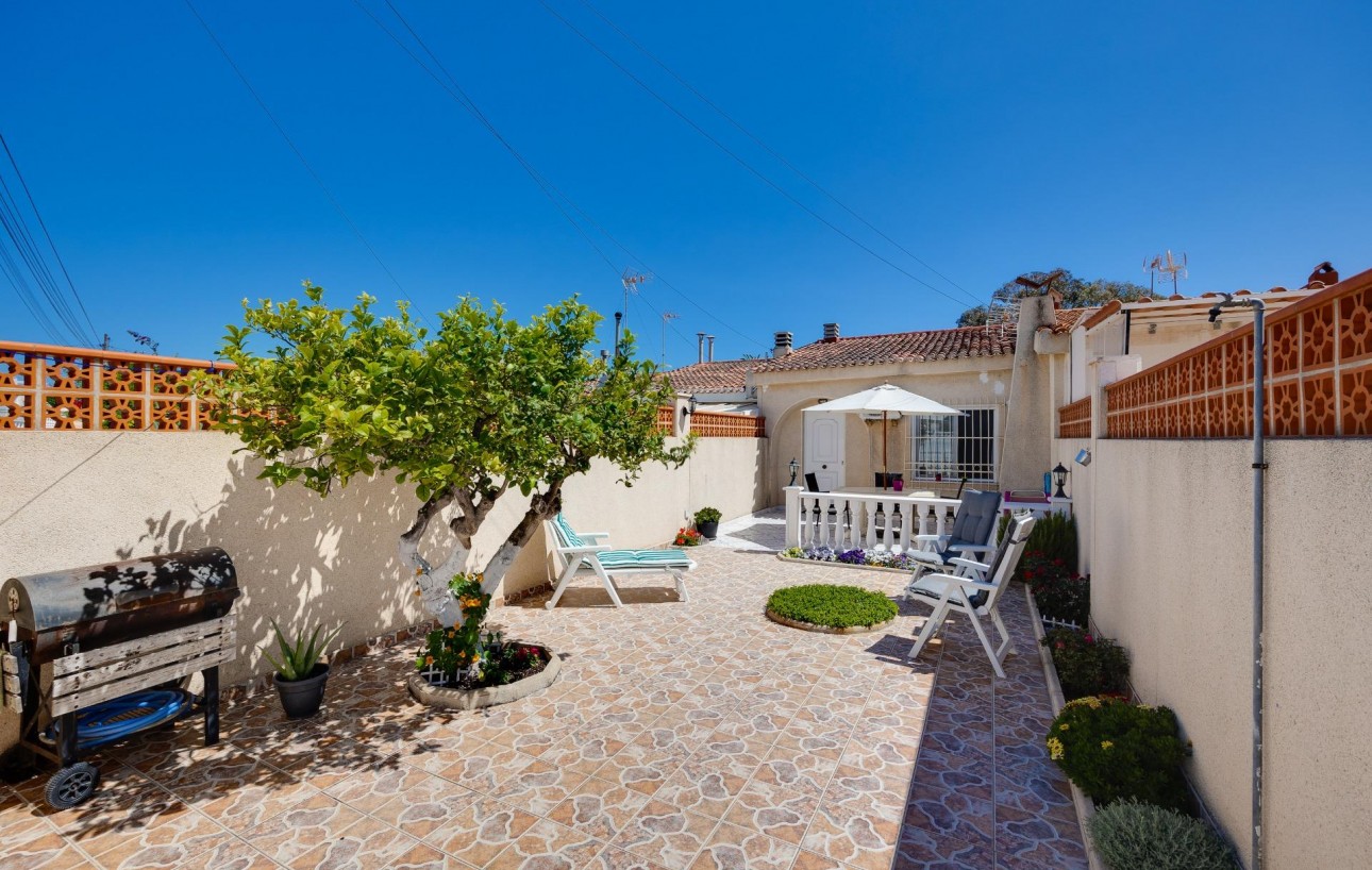 Resale - Chalet - Torrevieja - Los Angeles