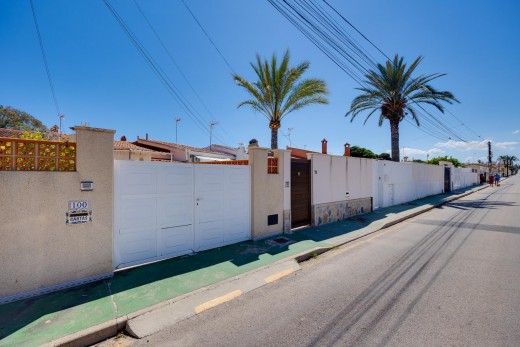 Resale - Chalet - Torrevieja - Los Angeles