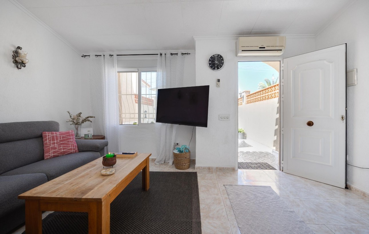 Resale - Chalet - Torrevieja - Los Angeles