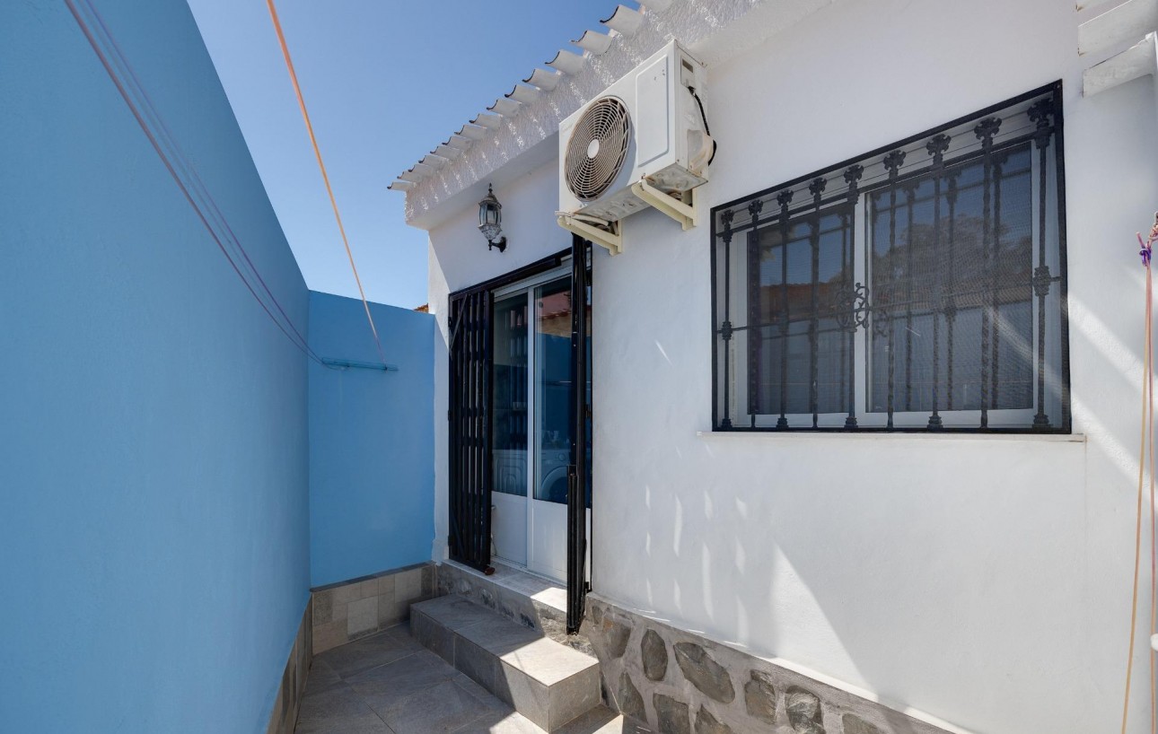Resale - Chalet - Torrevieja - Los Angeles