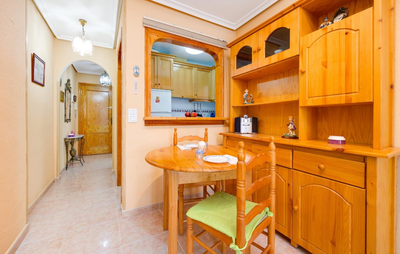 Sale - Apartment - Torrevieja - Habaneras