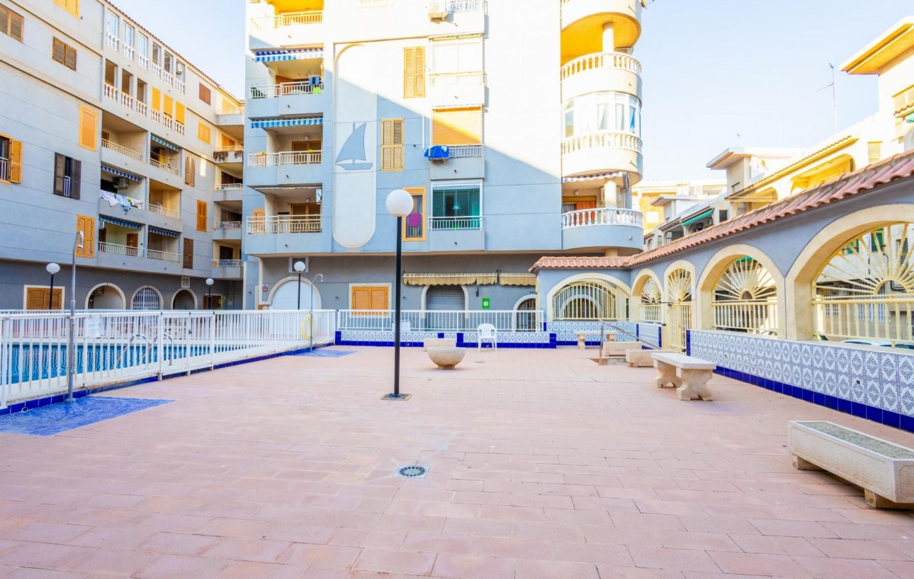 Venta - Apartamento - Torrevieja - Acequion