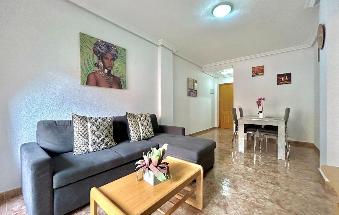 Venta - Apartamento - Torrevieja - Playa del cura