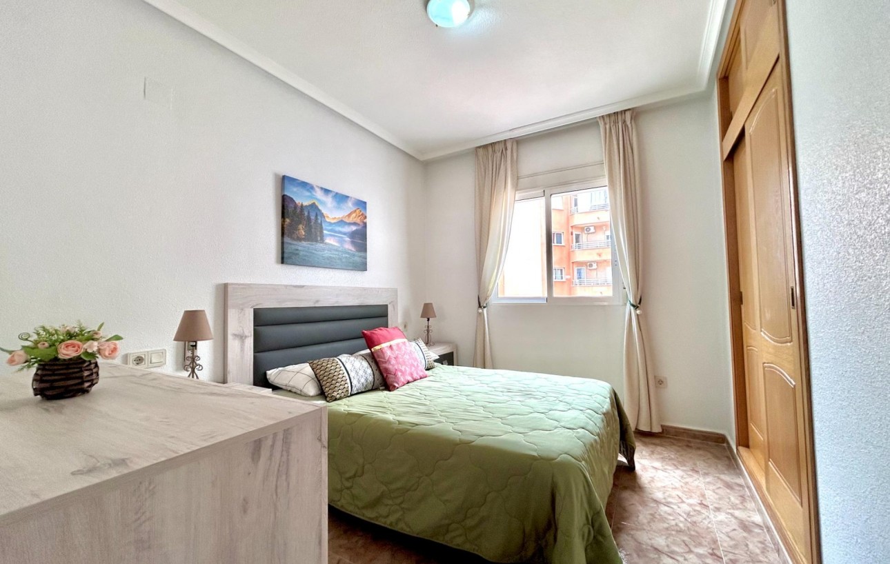 Venta - Apartamento - Torrevieja - Playa del cura