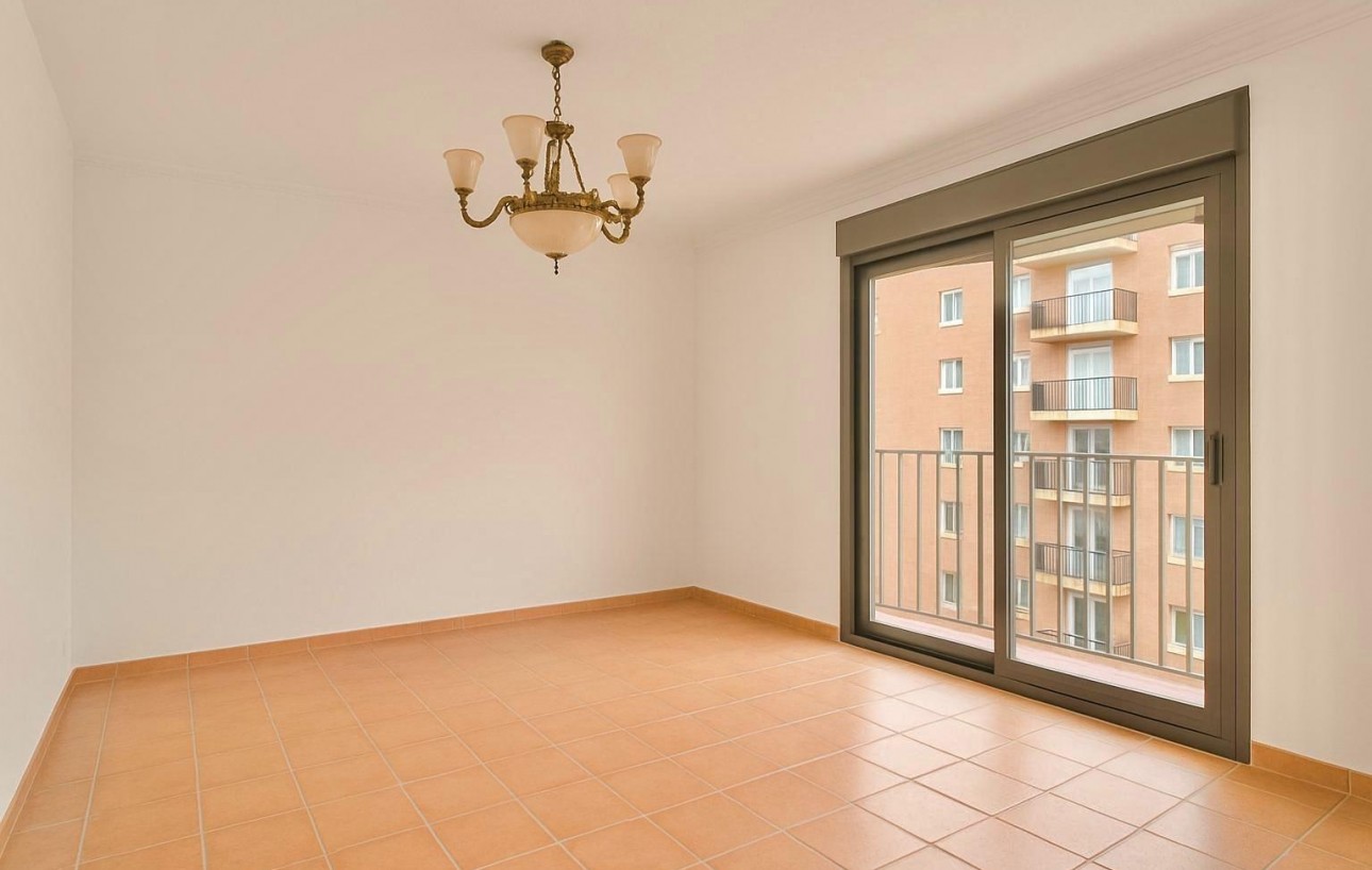 Sale - Duplex - Torrevieja - Centro