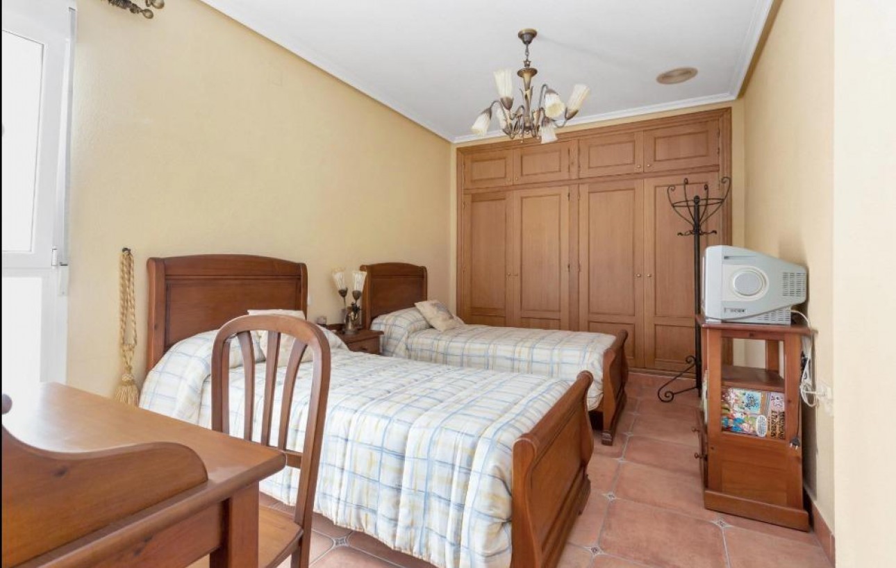 Sale - Duplex - Torrevieja - Centro