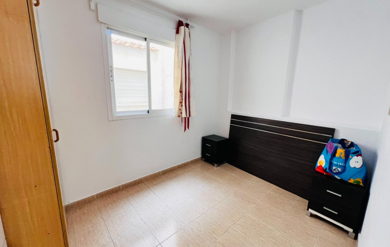 Sale - Apartment - Torrevieja - torrevieja
