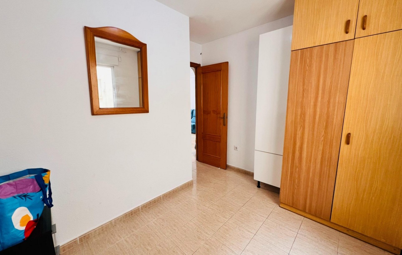 Sale - Apartment - Torrevieja - torrevieja