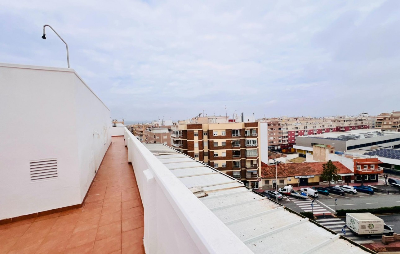 Sale - Apartment - Torrevieja - torrevieja