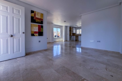 Resale - Villa - Guardamar del Segura - EL RASO