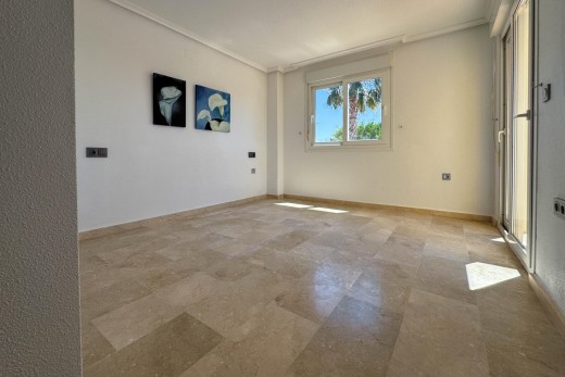 Resale - Villa - Guardamar del Segura - EL RASO