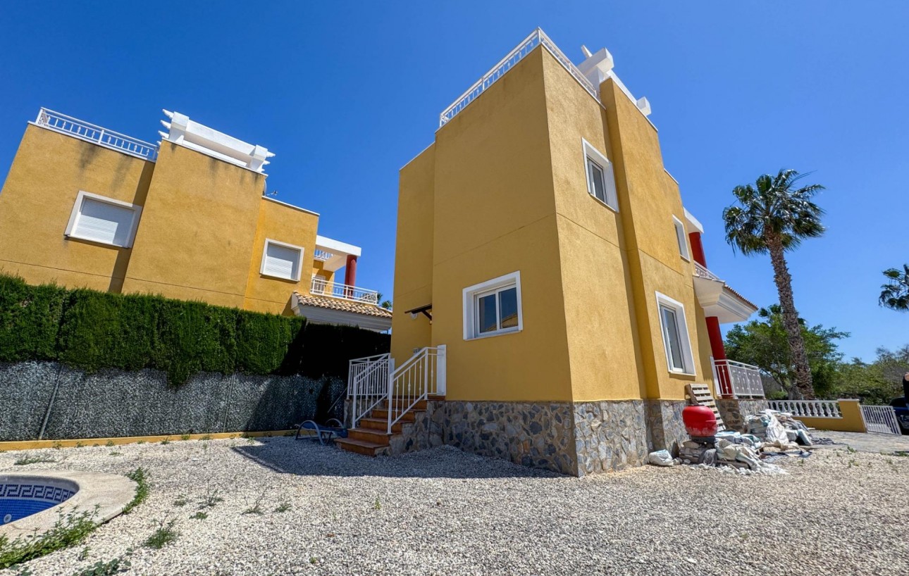 Resale - Villa - Guardamar del Segura - EL RASO