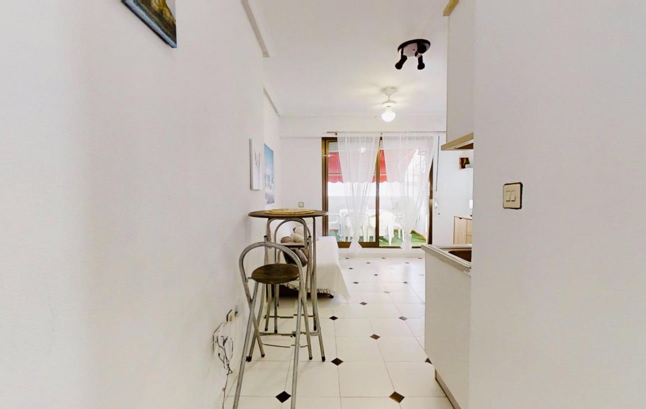 Resale - Studie - Torrevieja - Playa del cura