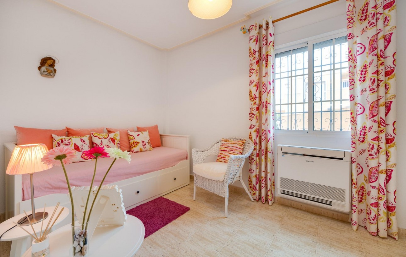 Revente - Chalet - Torrevieja - Torreblanca