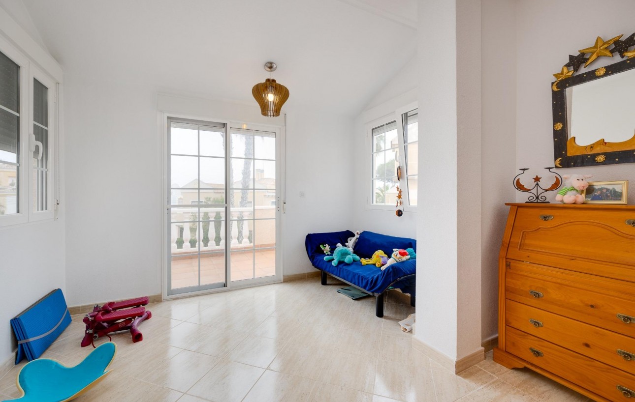 Revente - Chalet - Torrevieja - Torreblanca