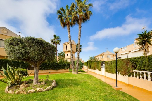 Revente - Chalet - Torrevieja - Torreblanca
