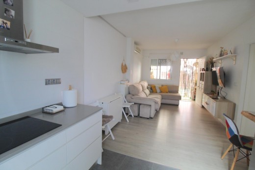 Resale - Planta baja - Torrevieja - Aguas nuevas 1
