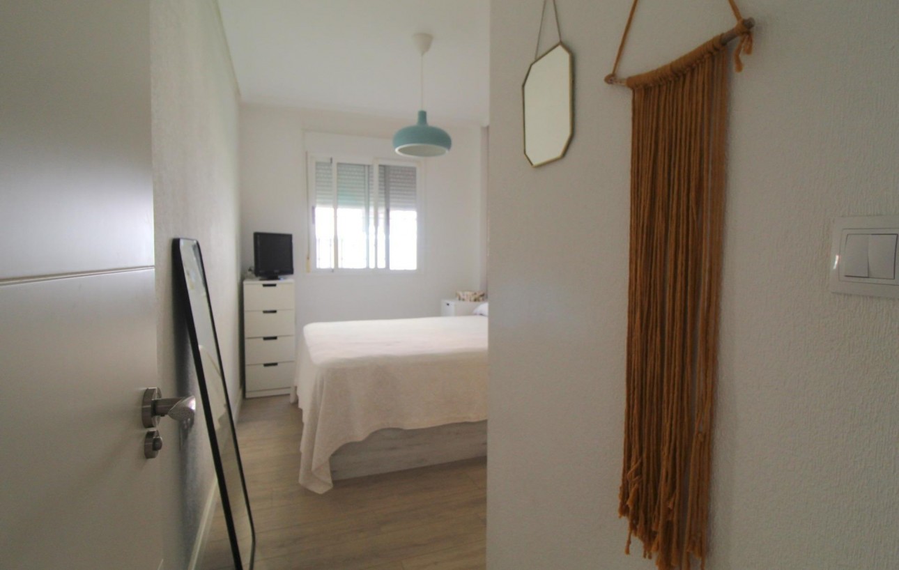 Resale - Planta baja - Torrevieja - Aguas nuevas 1