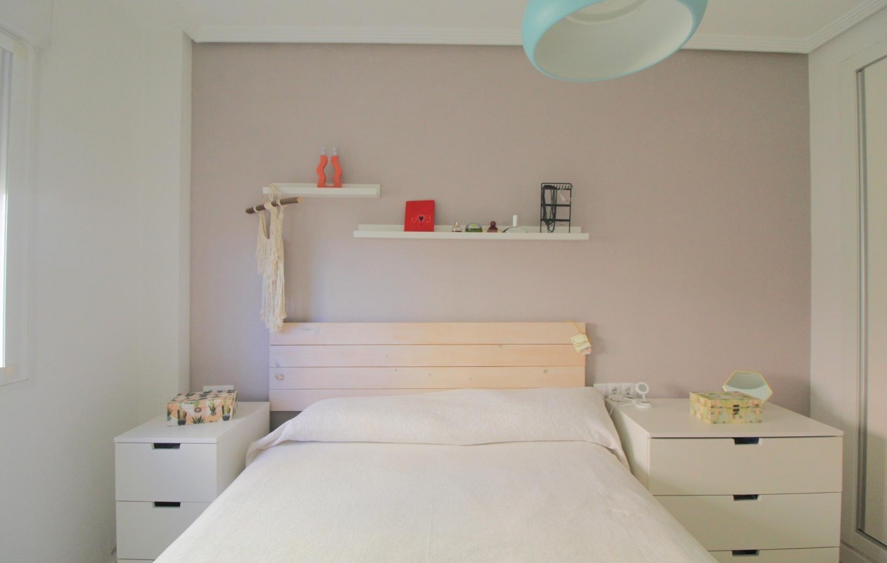 Resale - Planta baja - Torrevieja - Aguas nuevas 1