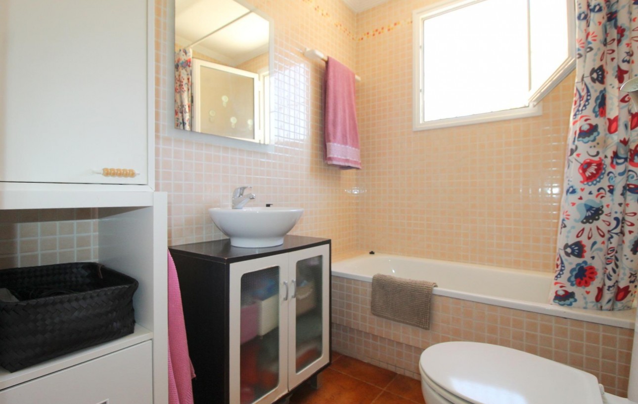 Resale - Planta baja - Torrevieja - Aguas nuevas 1