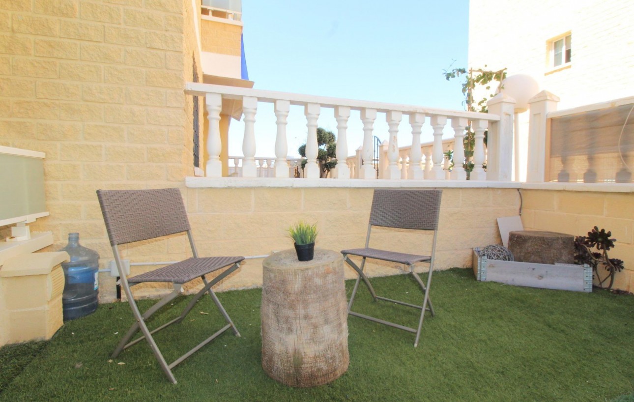 Resale - Planta baja - Torrevieja - Aguas nuevas 1