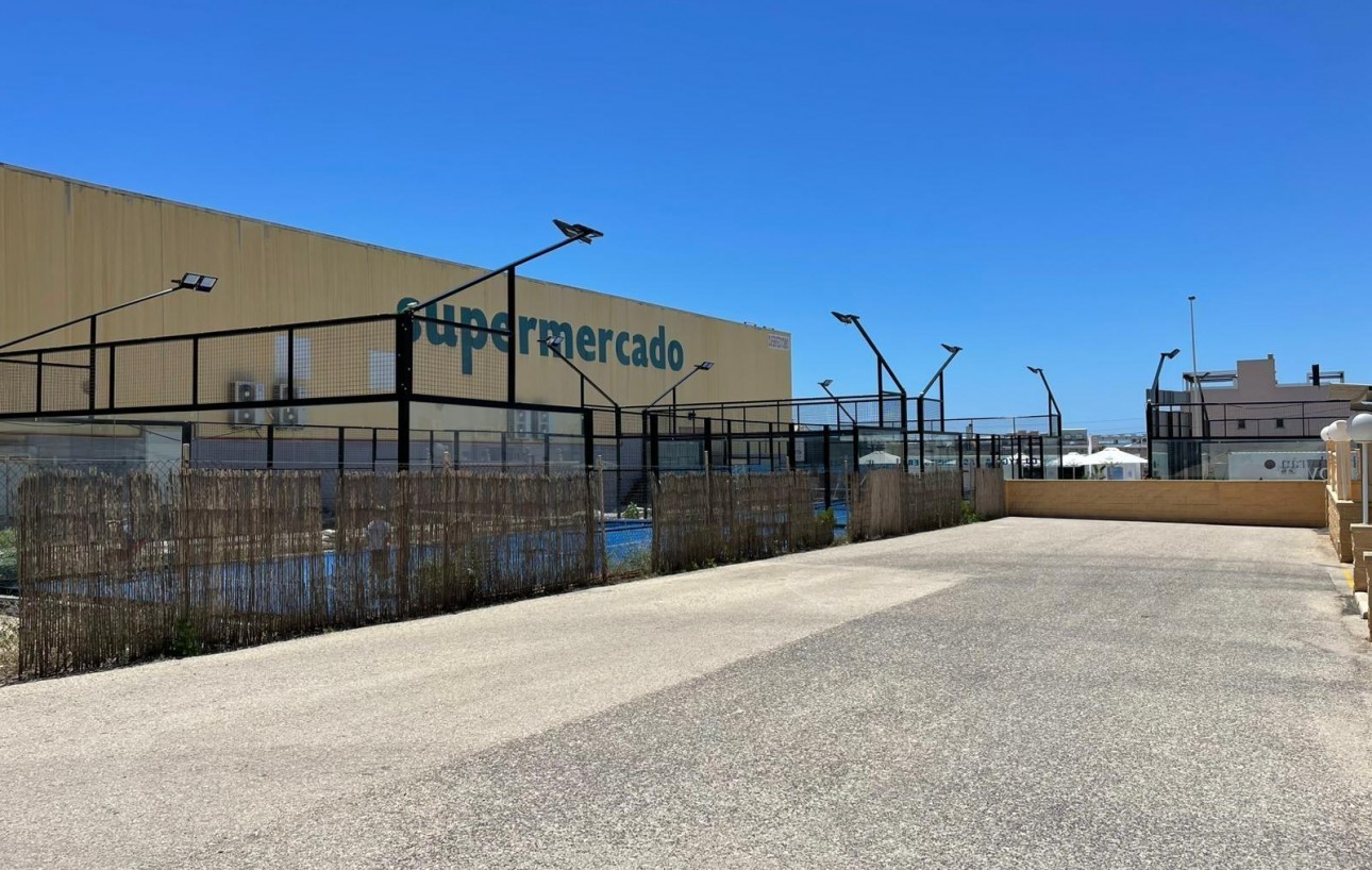 Resale - Planta baja - Torrevieja - Aguas nuevas 1