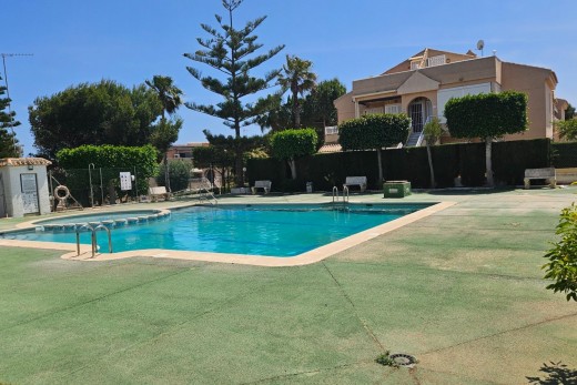 Sale - Bungalow - Torrevieja - Torreblanca