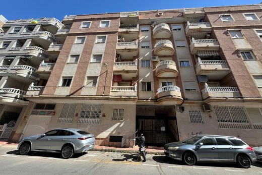 Resale - Wohnung - Torrevieja - Estacion de autobuses