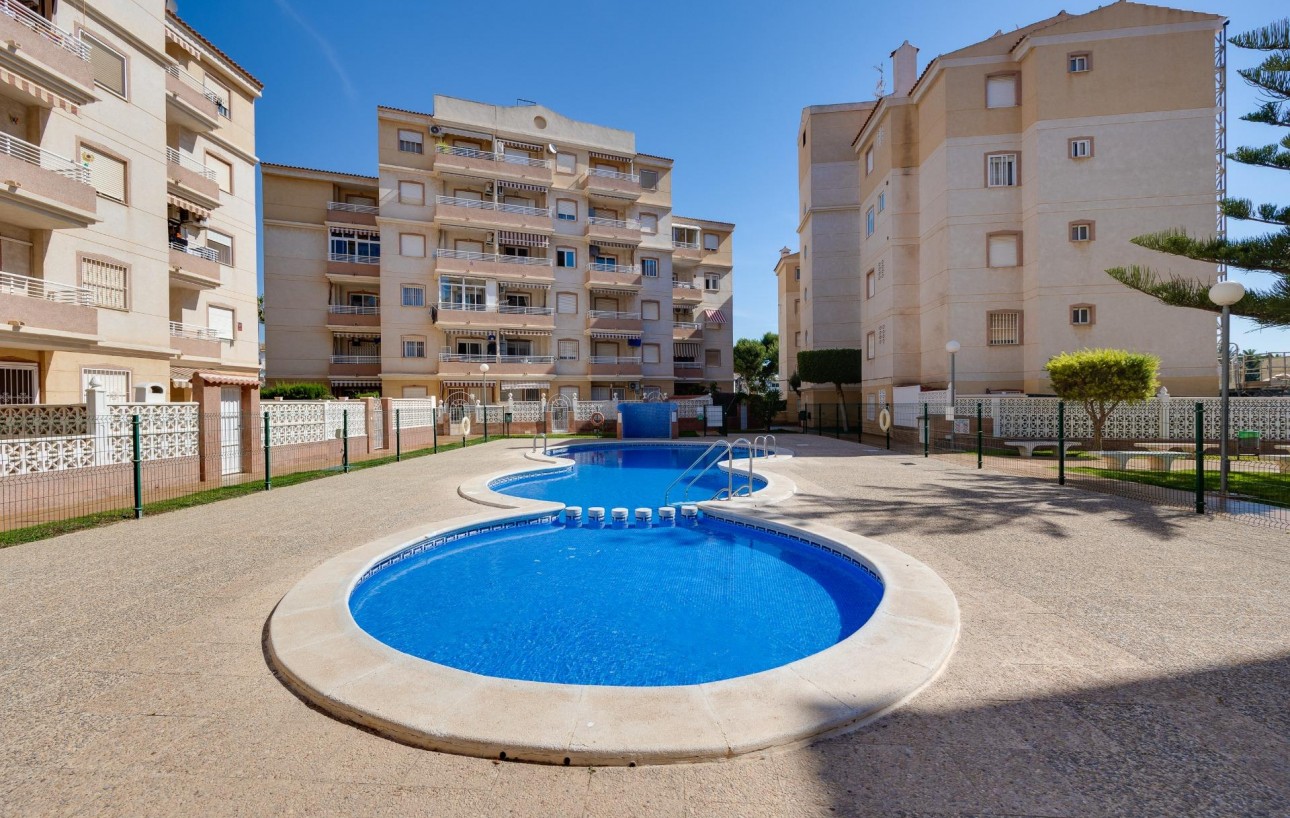 Revente - Appartement - Torrevieja - Calas blanca