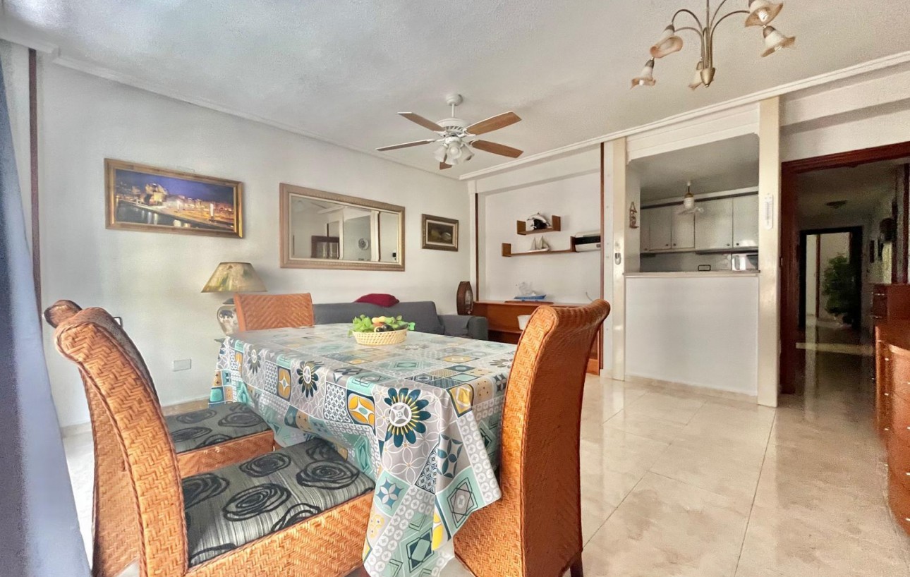 Sale - Apartment - Torrevieja - Habaneras