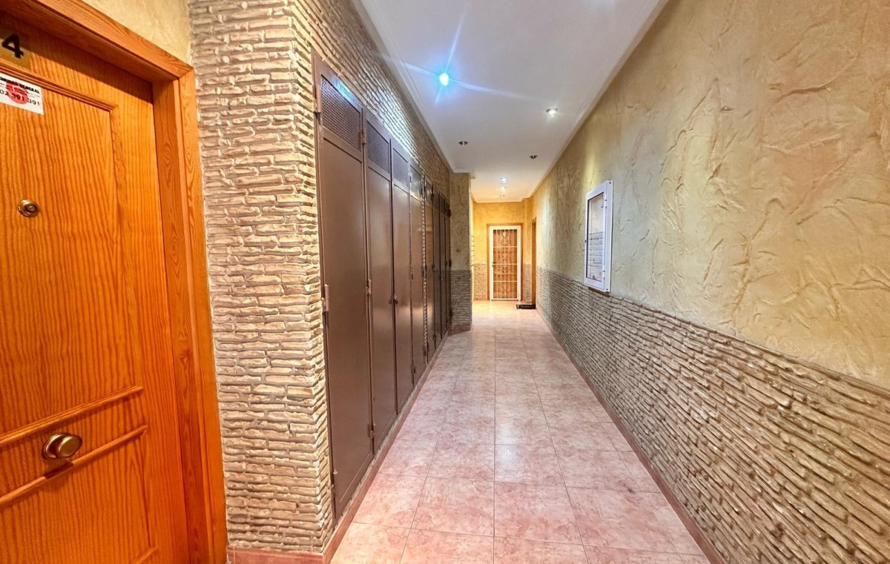 Revente - Appartement - Torrevieja - Estacion de autobuses