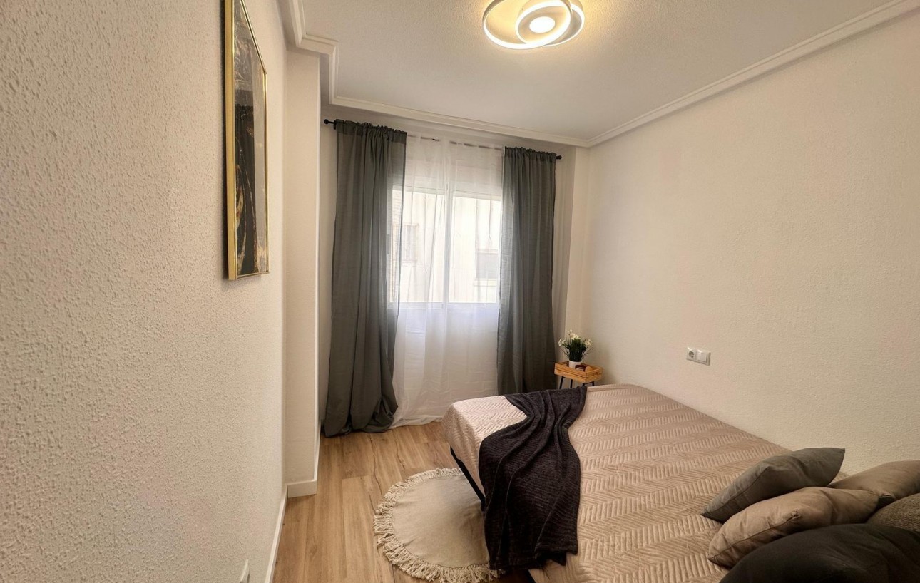Revente - Appartement - Torrevieja - Estacion de autobuses