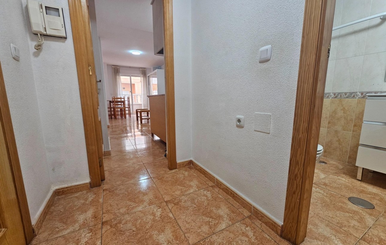 Revente - Appartement - Torrevieja - Centro