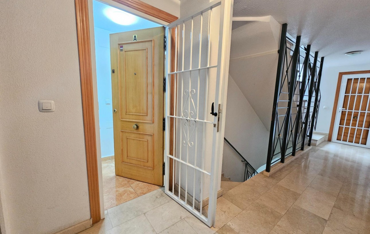 Revente - Appartement - Torrevieja - Centro