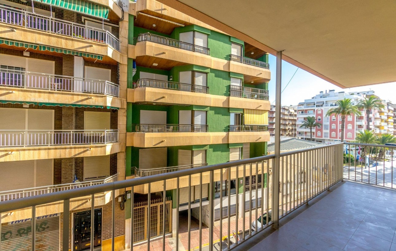 Revente - Appartement - Torrevieja - Playa del cura