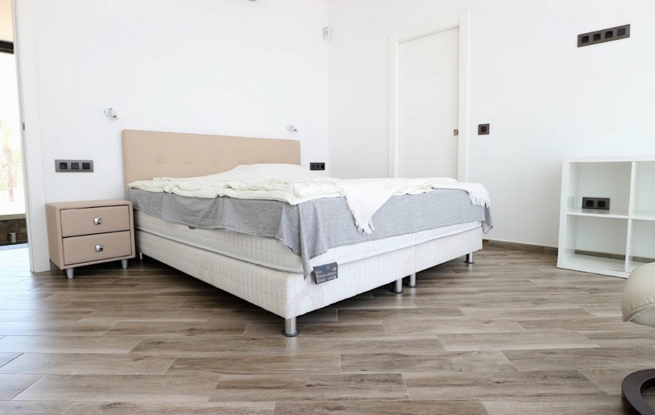 Resale - Villa de Lujo - Torrevieja - Los Angeles