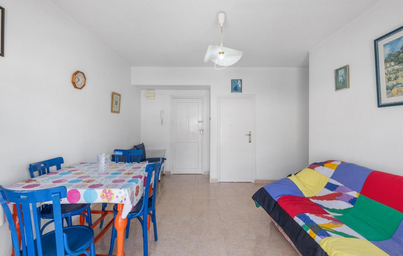 Resale - Lägenhet - Torrevieja - Playa del cura