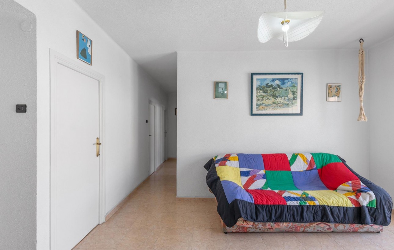 Resale - Lägenhet - Torrevieja - Playa del cura