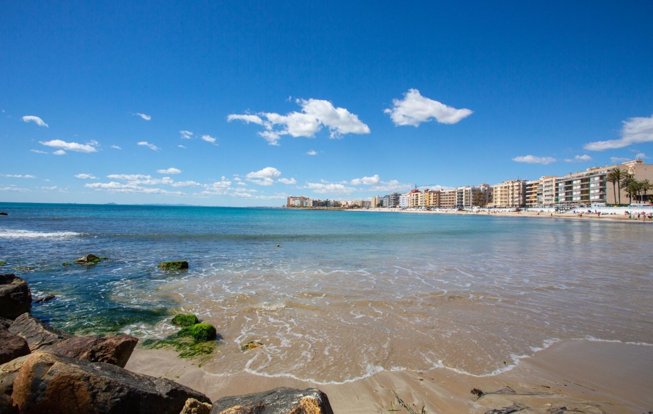 Resale - Lägenhet - Torrevieja - Playa del cura