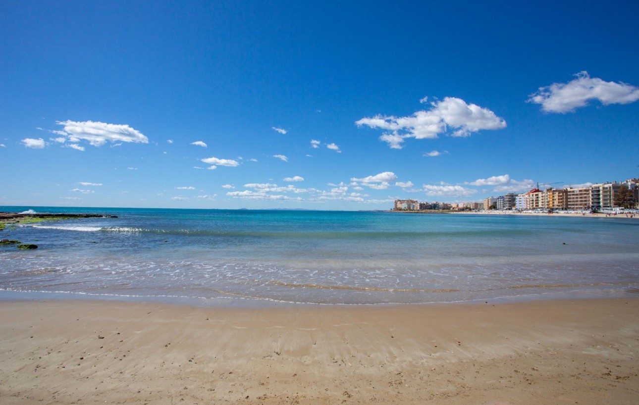 Resale - Lägenhet - Torrevieja - Playa del cura