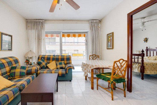Resale - Wohnung - Torrevieja - Playa del cura