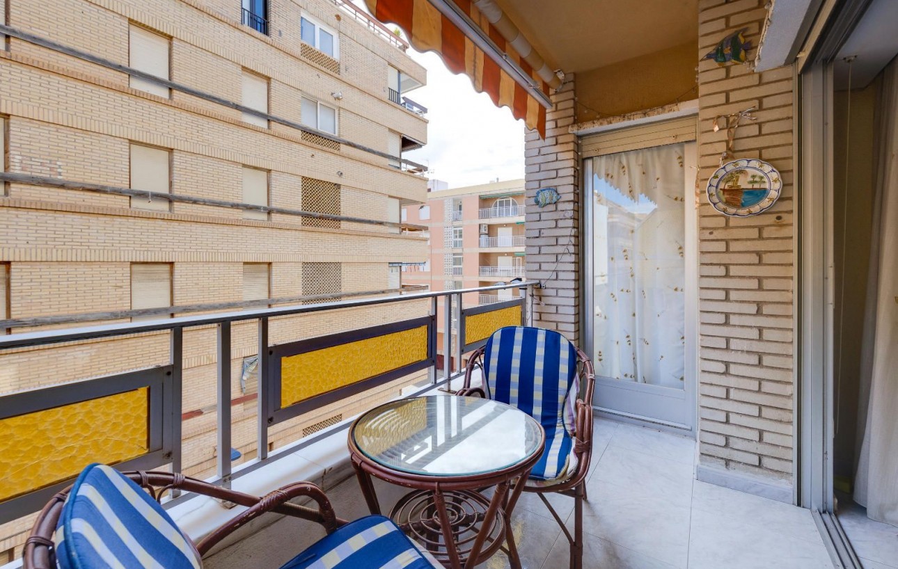 Resale - Wohnung - Torrevieja - Playa del cura