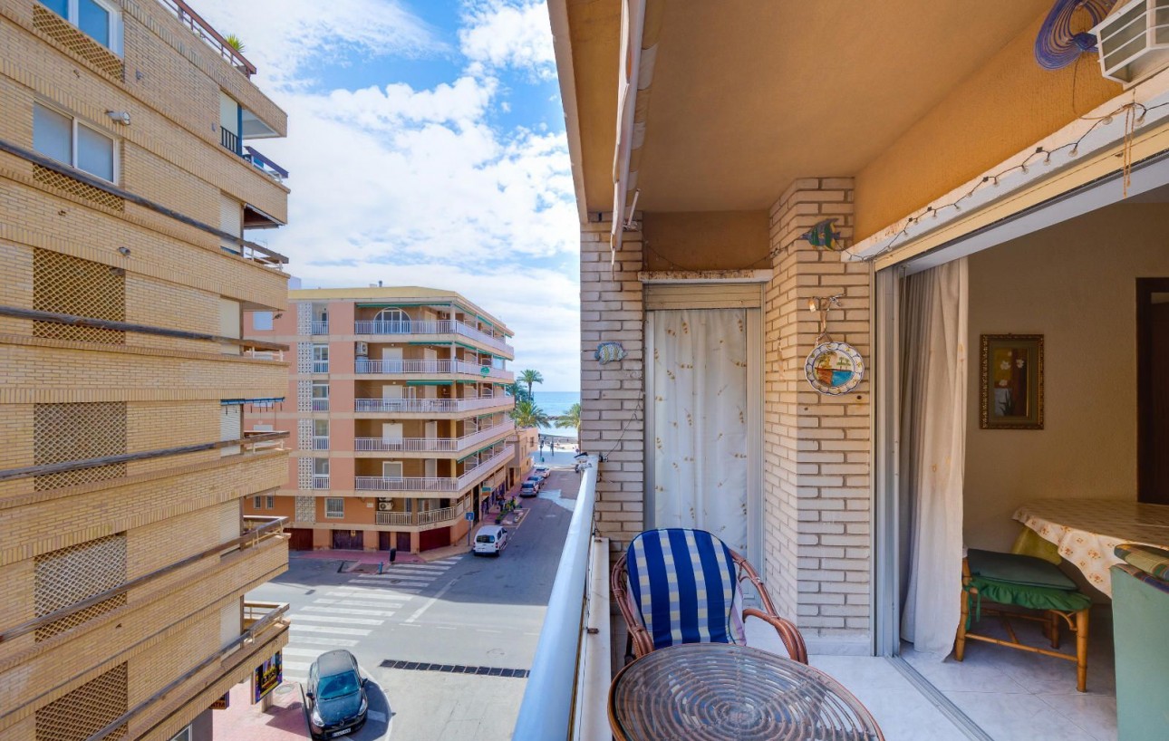 Resale - Wohnung - Torrevieja - Playa del cura